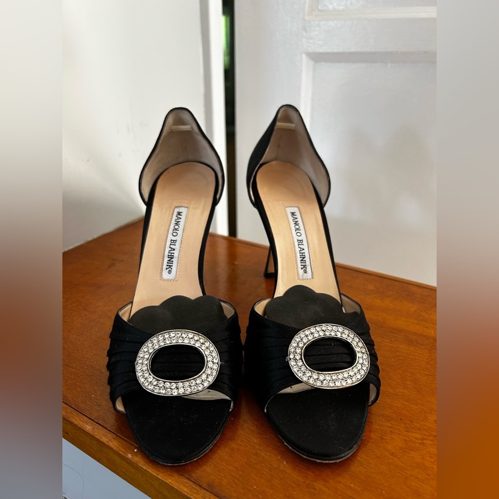 Manolo Blahnik peep toe satin pumps